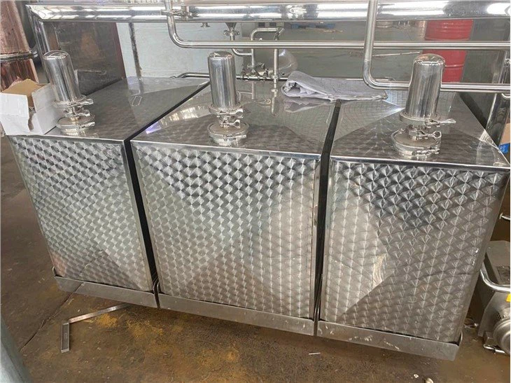 fdeecc12a9d53725176035649af18b4